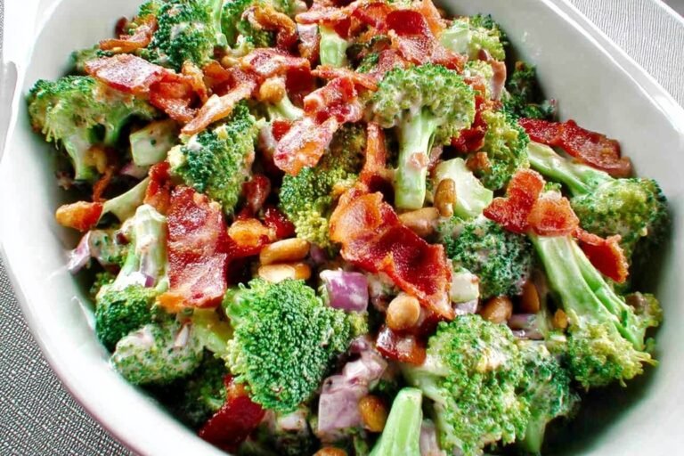 Keto Broccoli Salad With Bacon 18.png