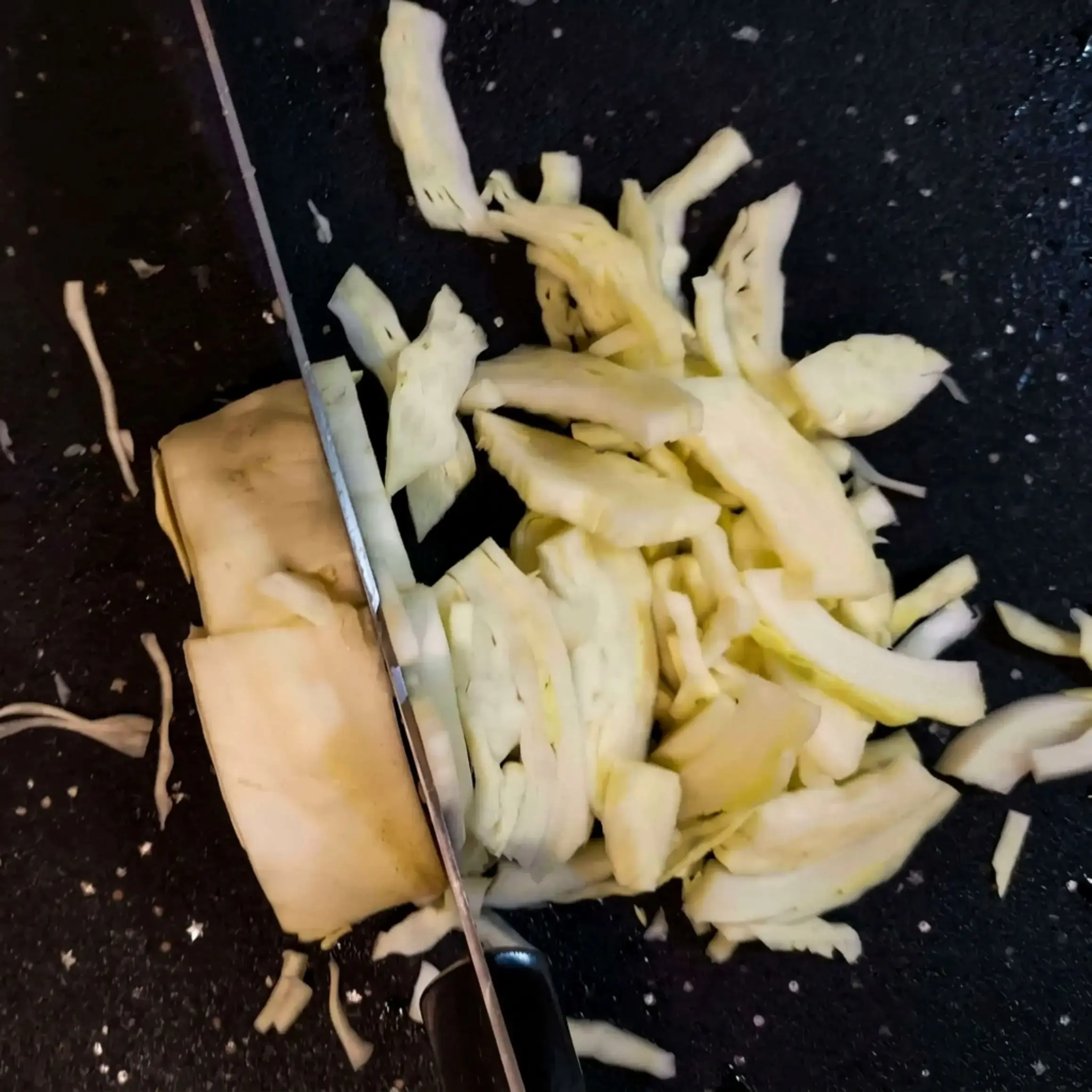 Blt Keto Coleslaw with Bacon, Tomato, and Crunchy Cabbage 11 Shredding Cabbage for Coleslaw
