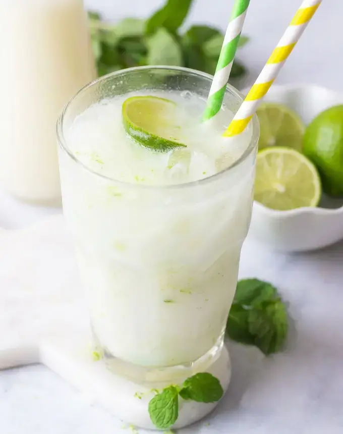 BRAZILIAN LEMONADE