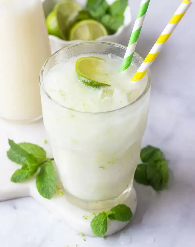 BRAZILIAN LEMONADE
