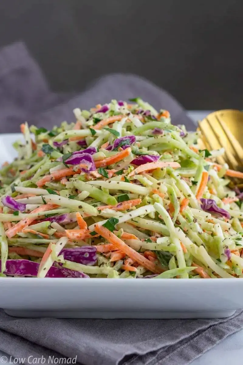 Easy Broccoli Slaw Recipe: A Crunchy Low Carb Side Dish Ready in 5 Minutes 6 Easy Broccoli Slaw Recipe