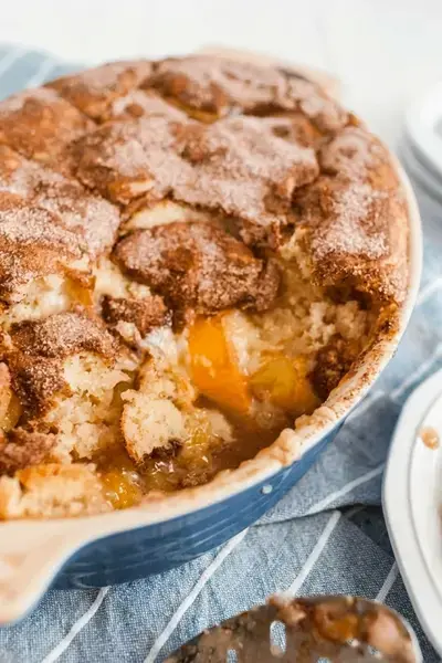 How to Make Peach Cobbler