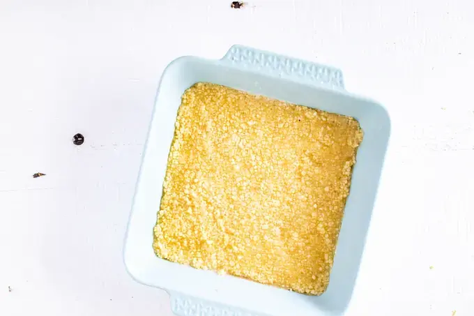 Keto Lemon Bars: A Tangy, Sweet Low-Carb Dessert with Just 2 Net Carbs 12 How to Make Keto Lemon Bars