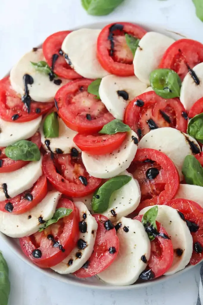 Low Carb Caprese Salad