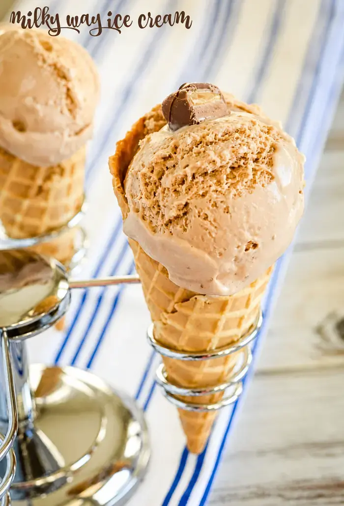 HOW TO MAKE HOMEMADE MILKY WAY ICE CREAM