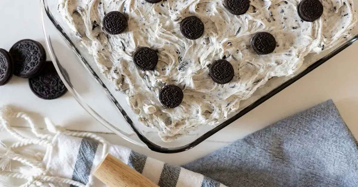 Oreo Sheet Cake Recipe for a Quick Cookies and Cream Dessert 5 This incredibly easy Oreo sheet cake is a crowd-pleaser for birthdays, barbecues, and gatherings of all kinds. It's one I come back to again and again, and I always get at least one request for the recipe.