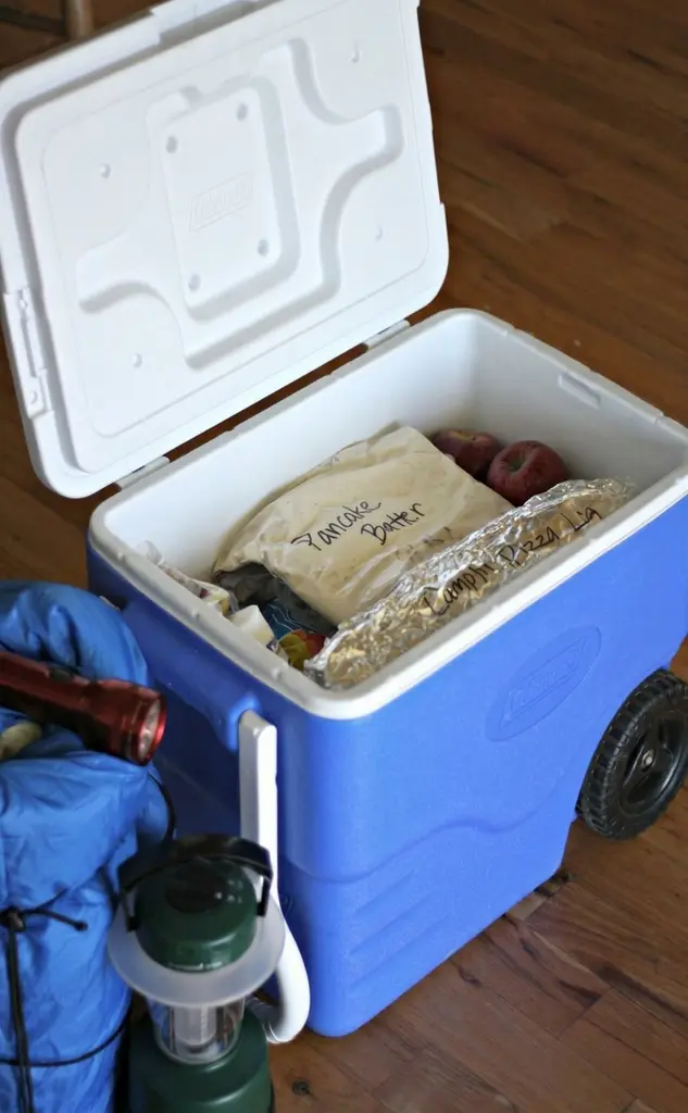 10 Cheap Camping Meals