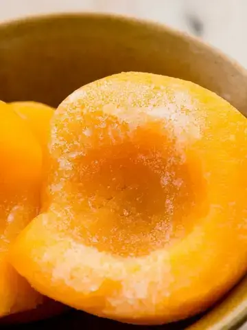 15 Frozen Peach Recipes to Enjoy All Year Long 15 15. Keto Peach Cobbler