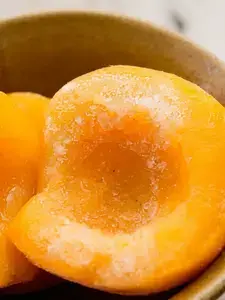 15 Frozen Peach Recipes to Enjoy All Year Long 9 9. Creamy Peach Pineapple Smoothie