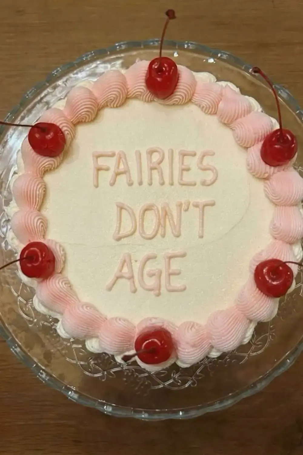 28Th Birthday Cake Ideas for a Stylish and Fun Celebration 10 9. «Fairies Don't Age»