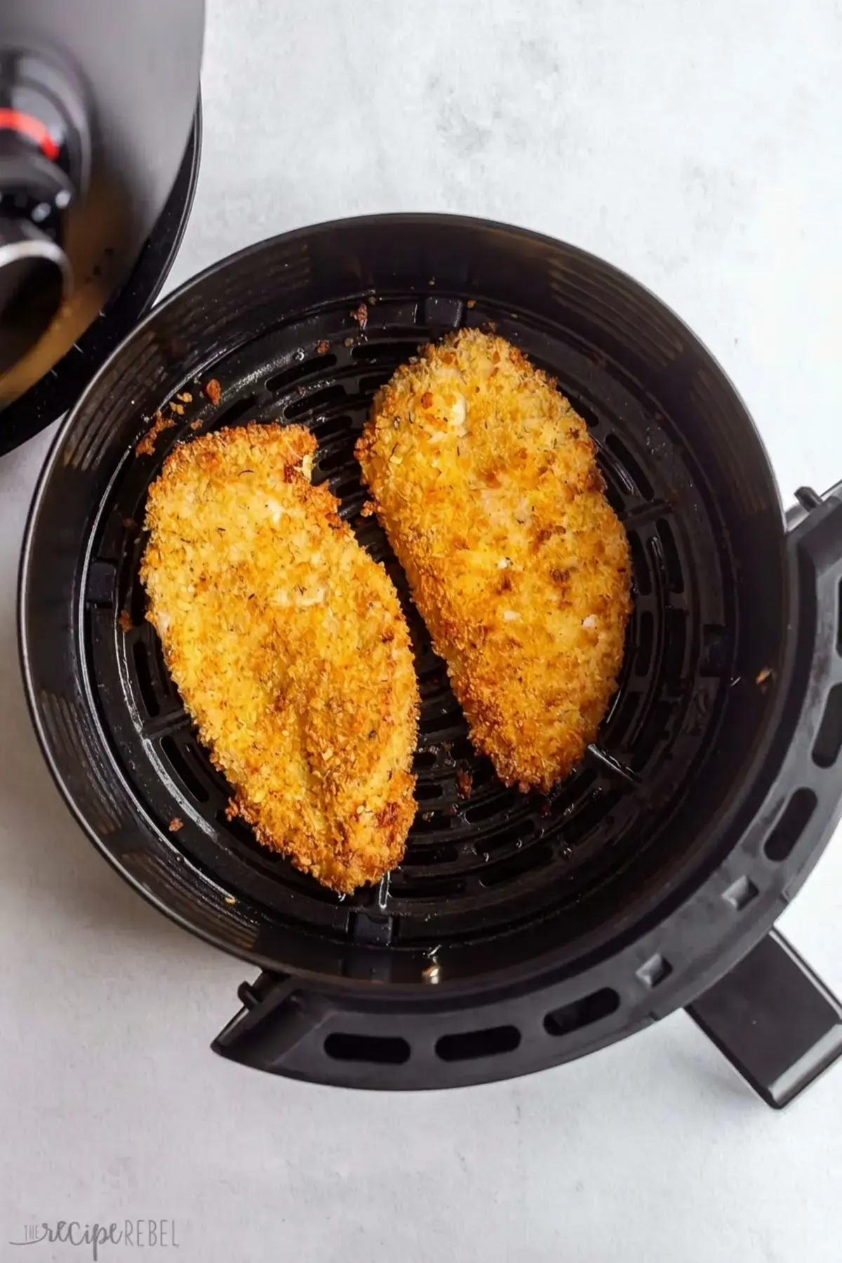 How to Make Chicken Parmesan in an Air Fryer