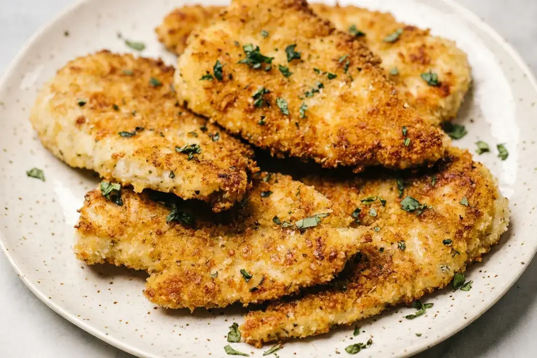Baked Parmesan Crusted Chicken Recipe for a Crispy Juicy Dinner 6 Pairings for Baked Parmesan Crusted Chicken