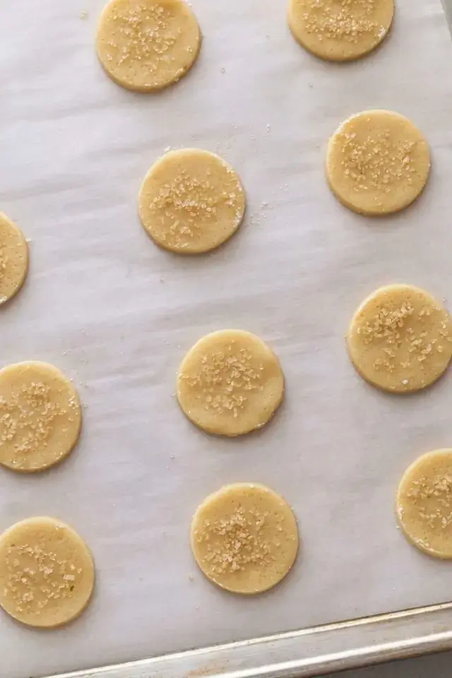 Step 3: Bake the cookies