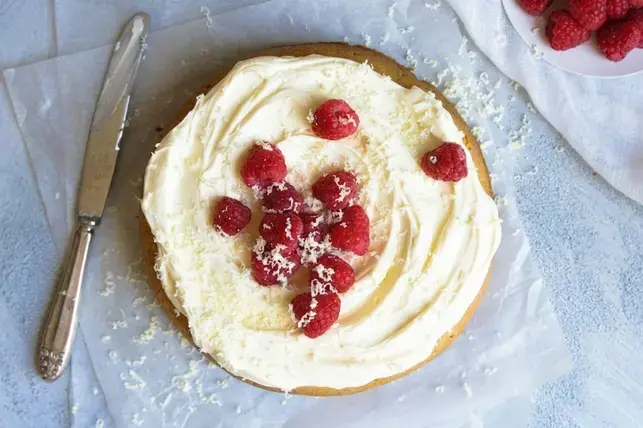 Birthday Cakes For Adults: 14 Sophisticated Ideas for Grown-Up Celebrations 3 White Chocolate Mud Cake