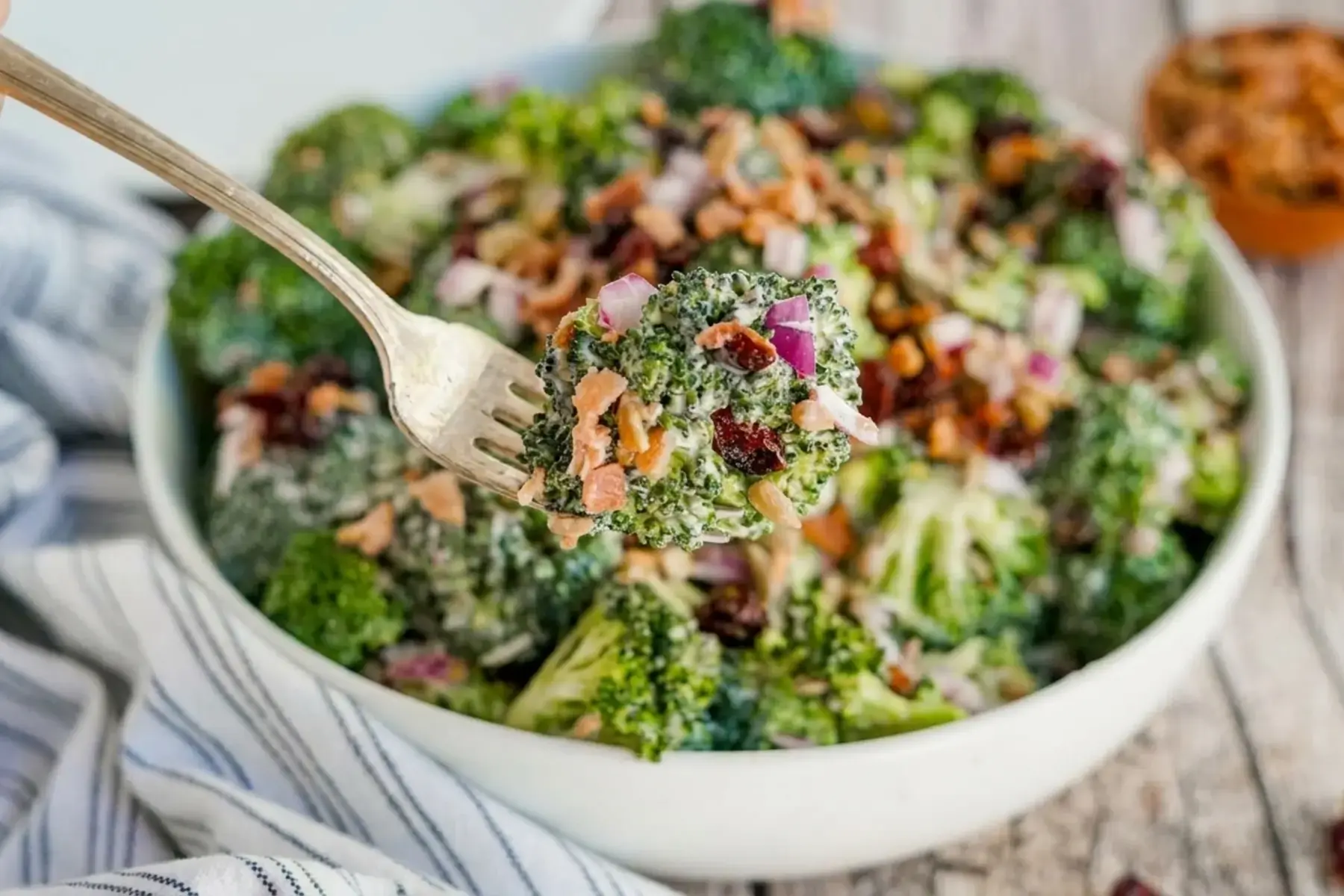 Broccoli Salad for Thanksgiving Side Dish with Bacon and Sweet Dressing 11 Why Broccoli Crunch Salad is Perfect for Summer