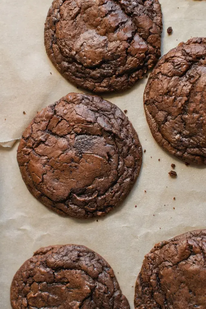 Baking the cookies