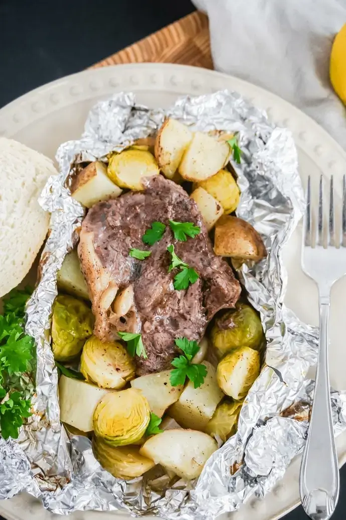 Garlic Steak and Potato Foil Packs