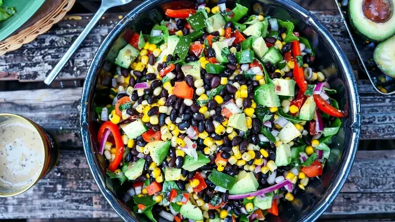 16. Easy No-Cook Southwest Salad