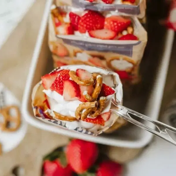 Camping Recipes For Two That Make Outdoor Cooking Easy 6 Walking Strawberry Pretzel Dessert Recipe