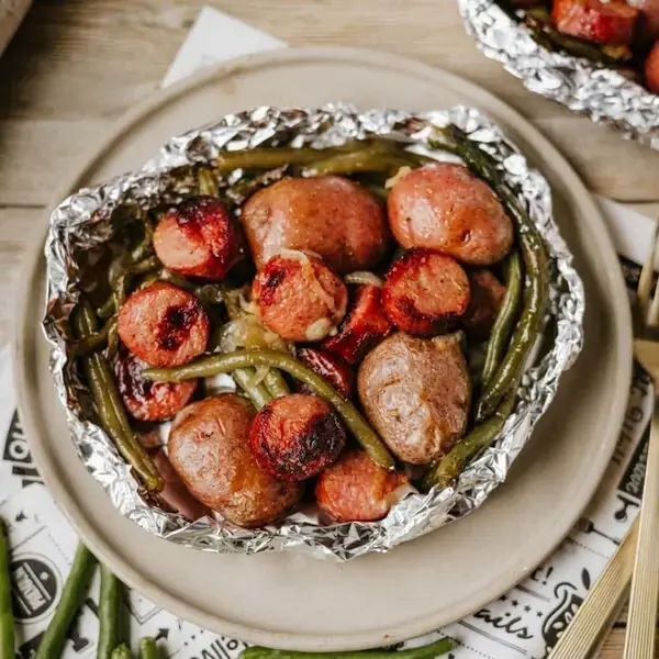 Camping Recipes For Two That Make Outdoor Cooking Easy 7 Walking Strawberry Pretzel Dessert Recipe