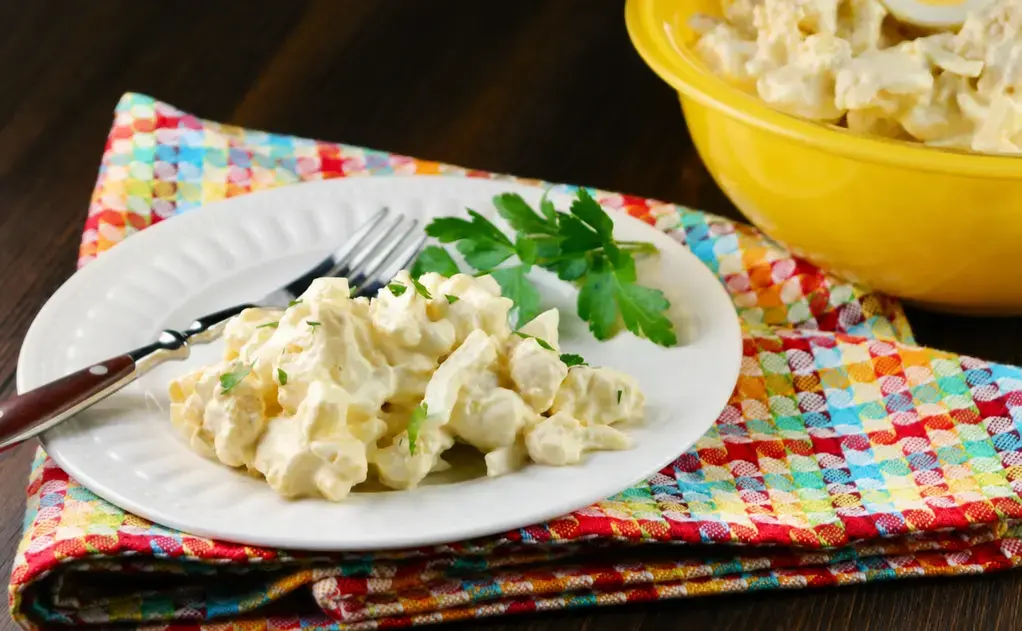 Main dish ideas to serve with low carb potato salad