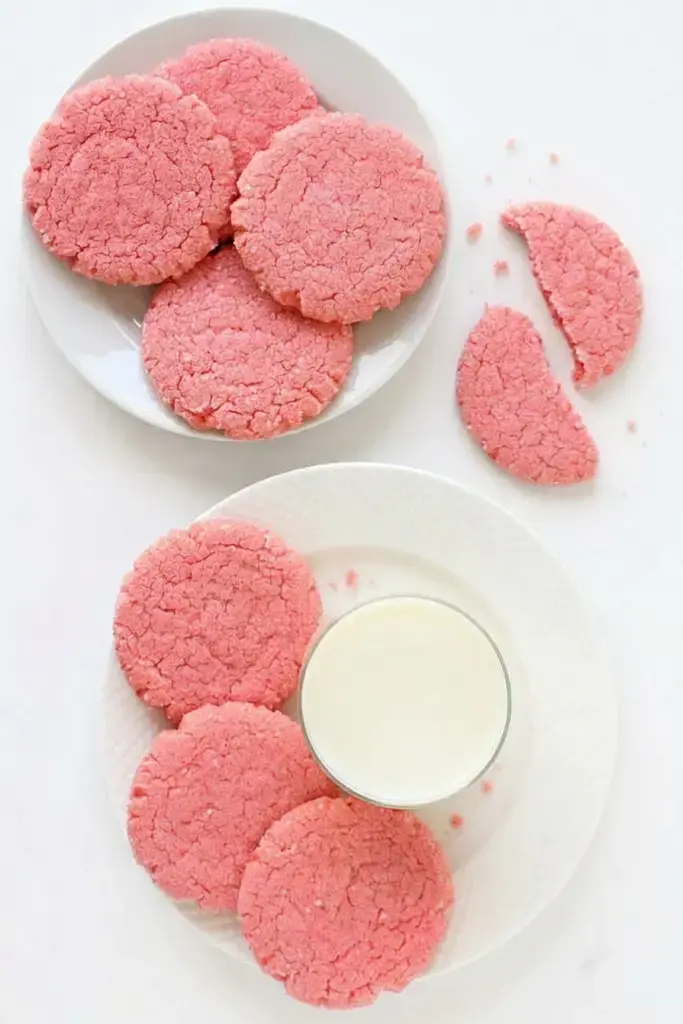 12. Mexican Pink Cookies (Polvorones Rosas)