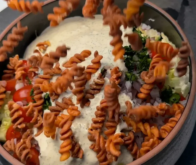 Crunchy Pasta Salad with High Protein and Fresh Crunch 2 Crunchy Pasta Salad