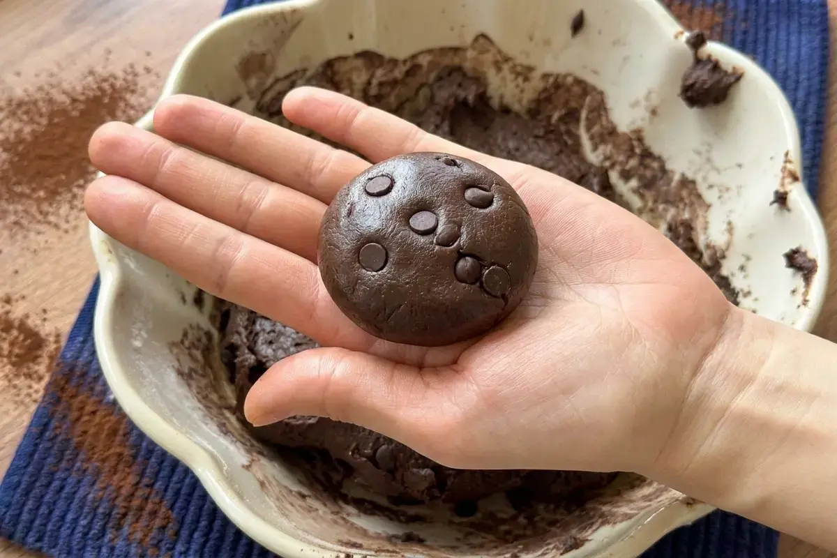 Damak Catlatan Browni Kurabiye: Turkish Chocolate Brownie Cookies 42 Damak Çatlatan Browni Kurabiye Tarifi Fotoğraflı Yapılışı
