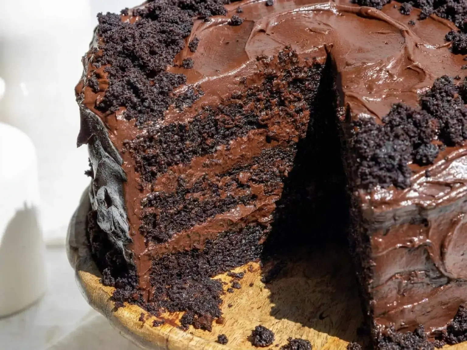Making this Death by Chocolate Cake in Advance & Storage Tips