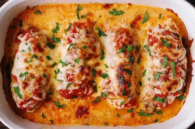 Easy Mozzarella Chicken Mushrooms One Pan Dinner 15 How to make Mozzarella Chicken