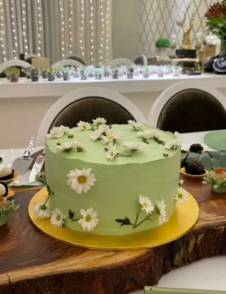 Inspirações De Bolo Simples Decorado Para Copiar No Seu Aniversário » Steal The Look