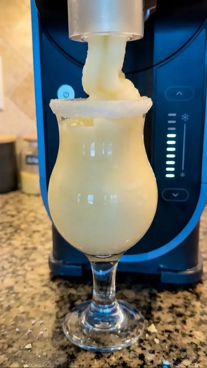 Ninja Slushi Pina Colada Recipe for a Creamy Frozen Drink 16 How to Make Ninja Slushi Piña Colada Slush