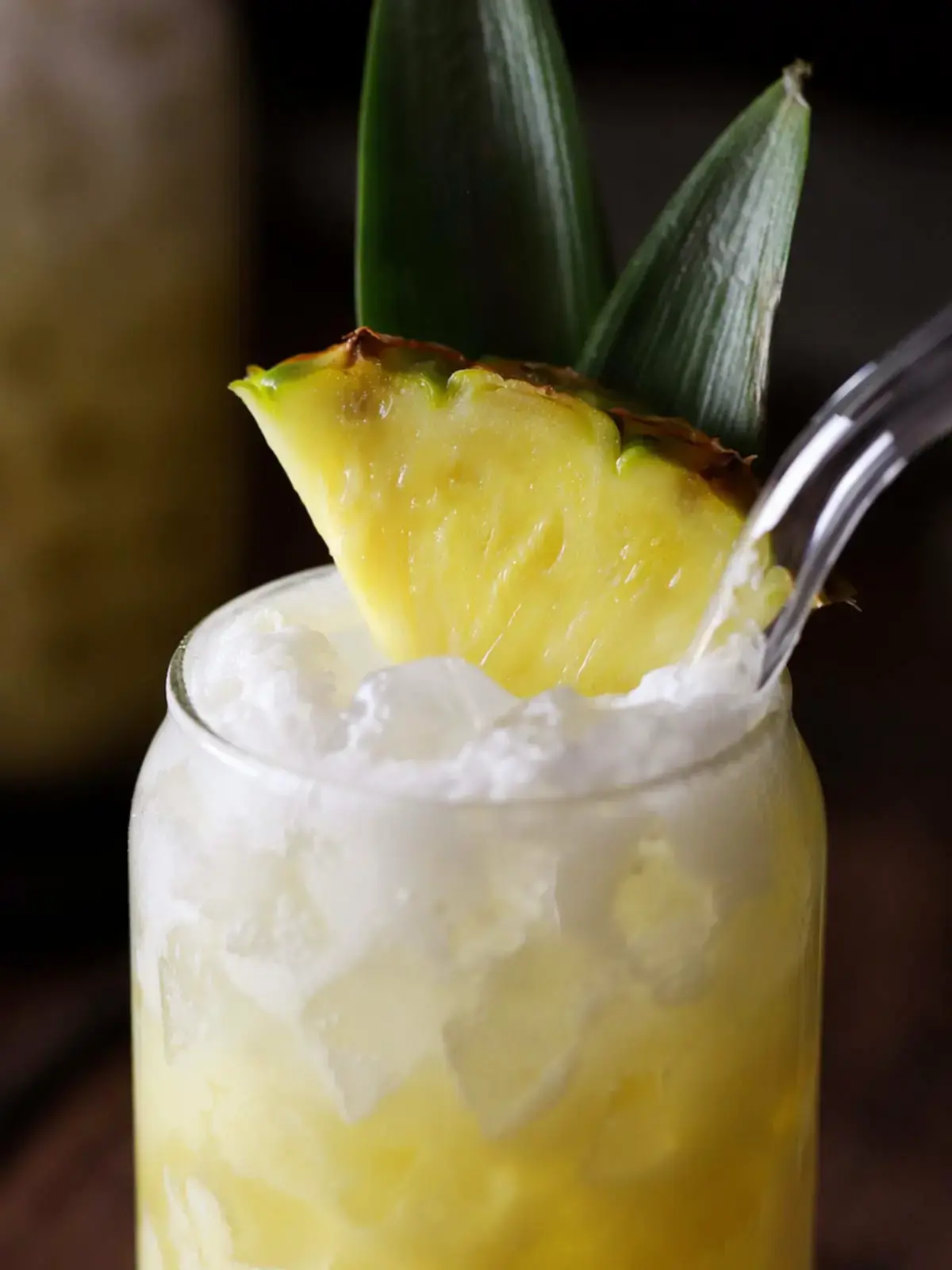 How to Make a Piña Colada Mocktail