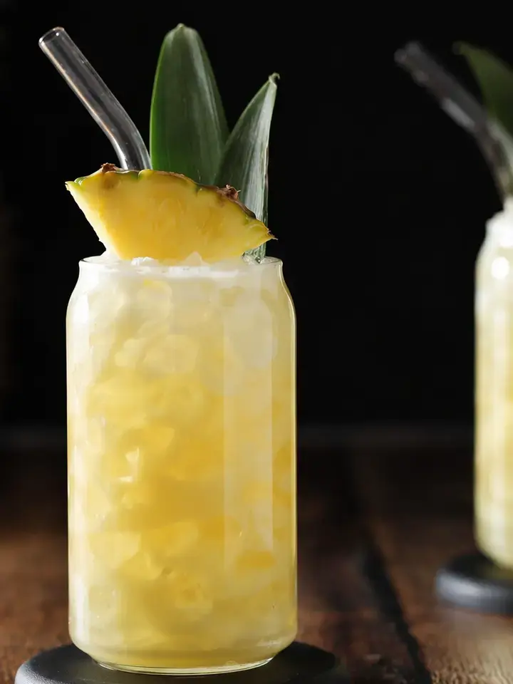 What's the difference between cream of coconut and coconut cream?