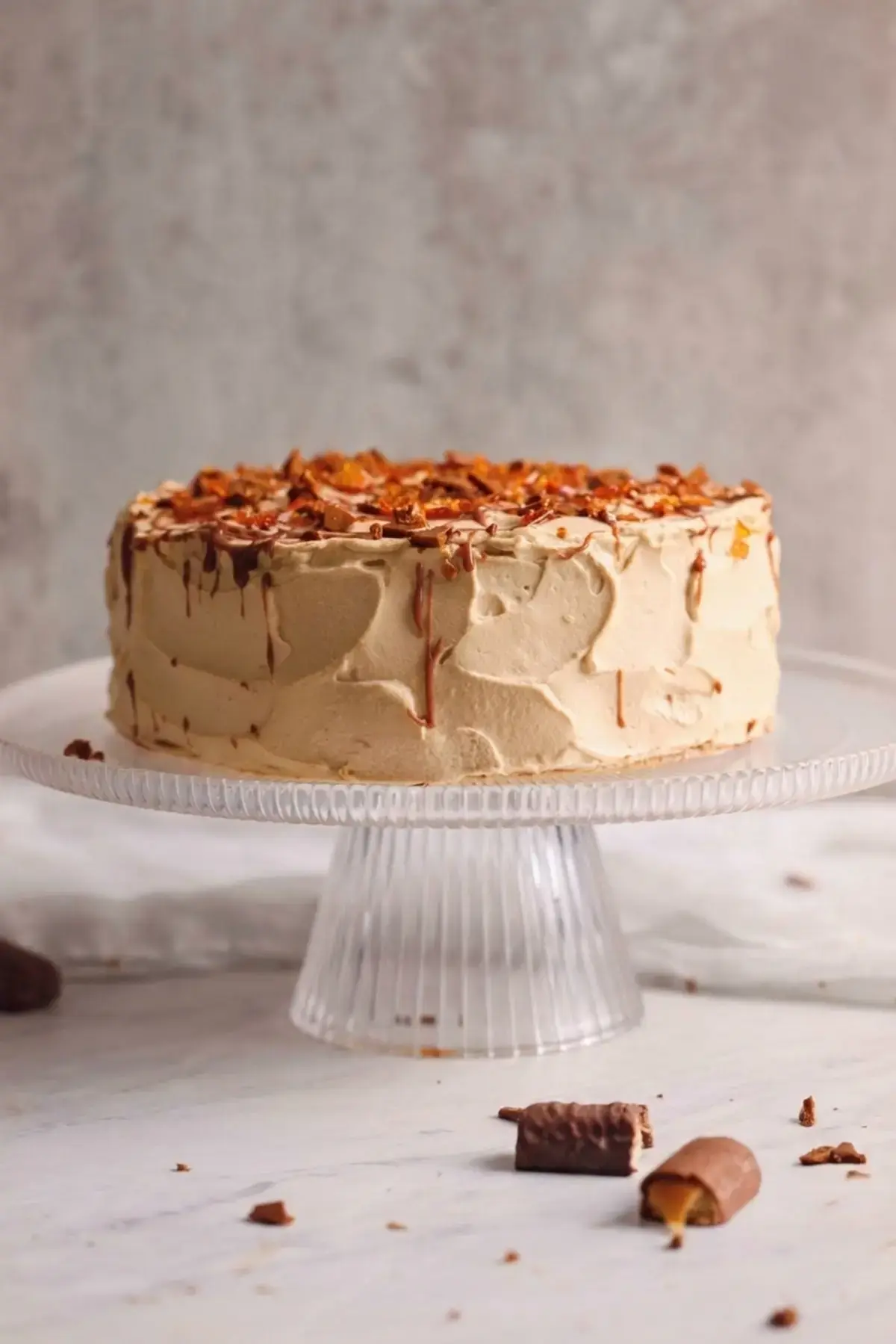 COMPONENTS OF THIS CARAMEL CLOUD CAKE