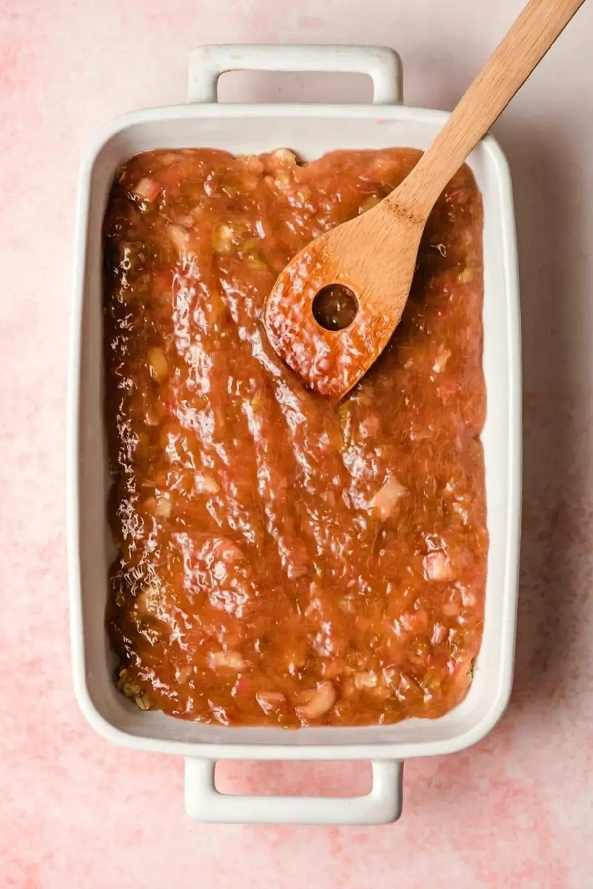 How to Make Our Rhubarb Oatmeal Bars