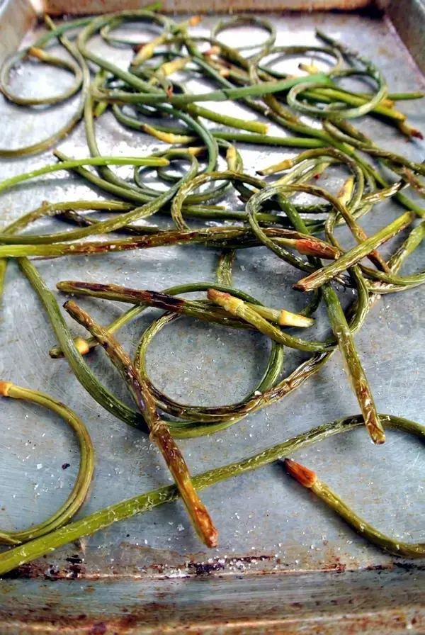How to Chop Garlic Scapes