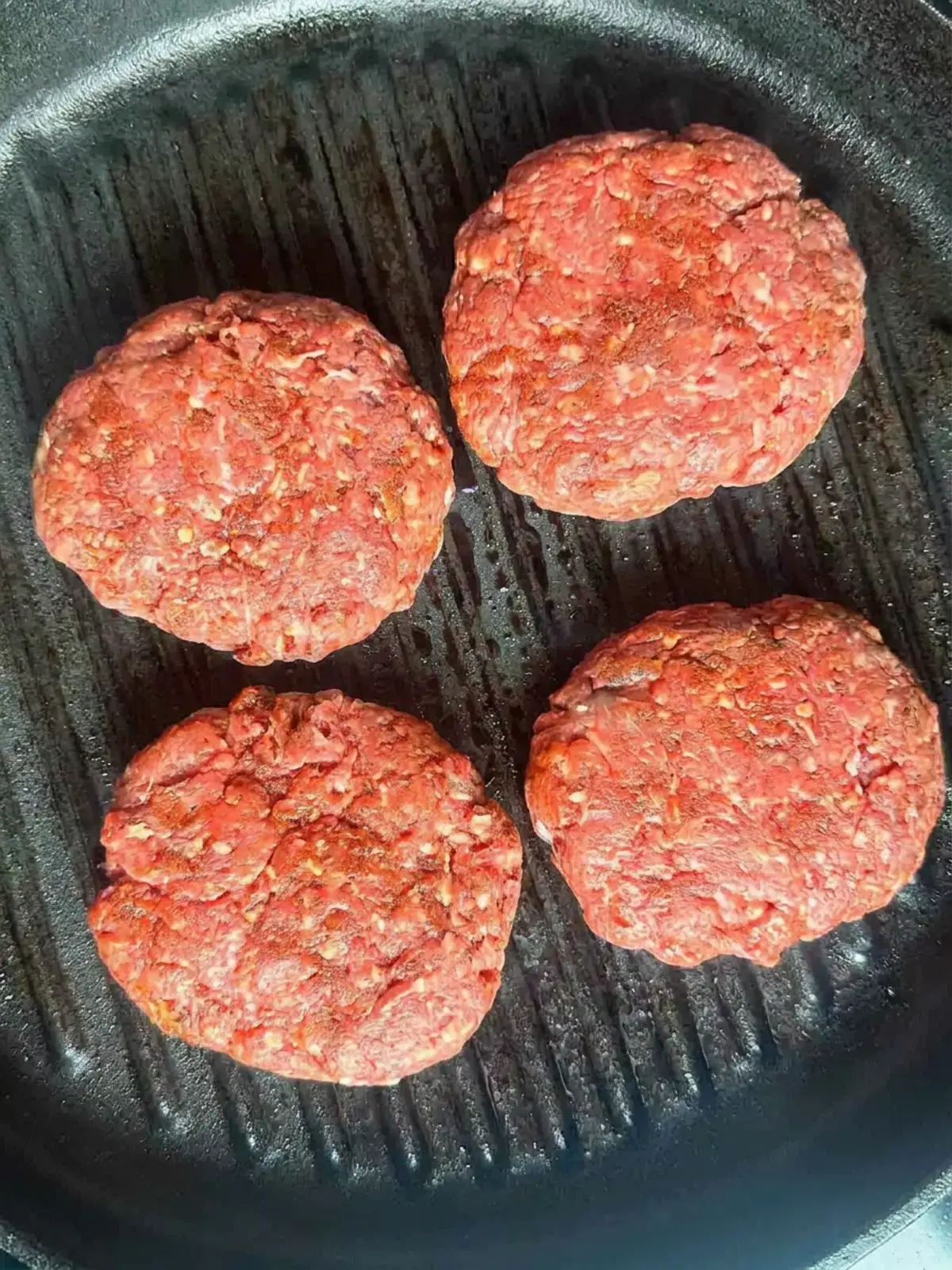 How to Make Our Simple Burger Recipe