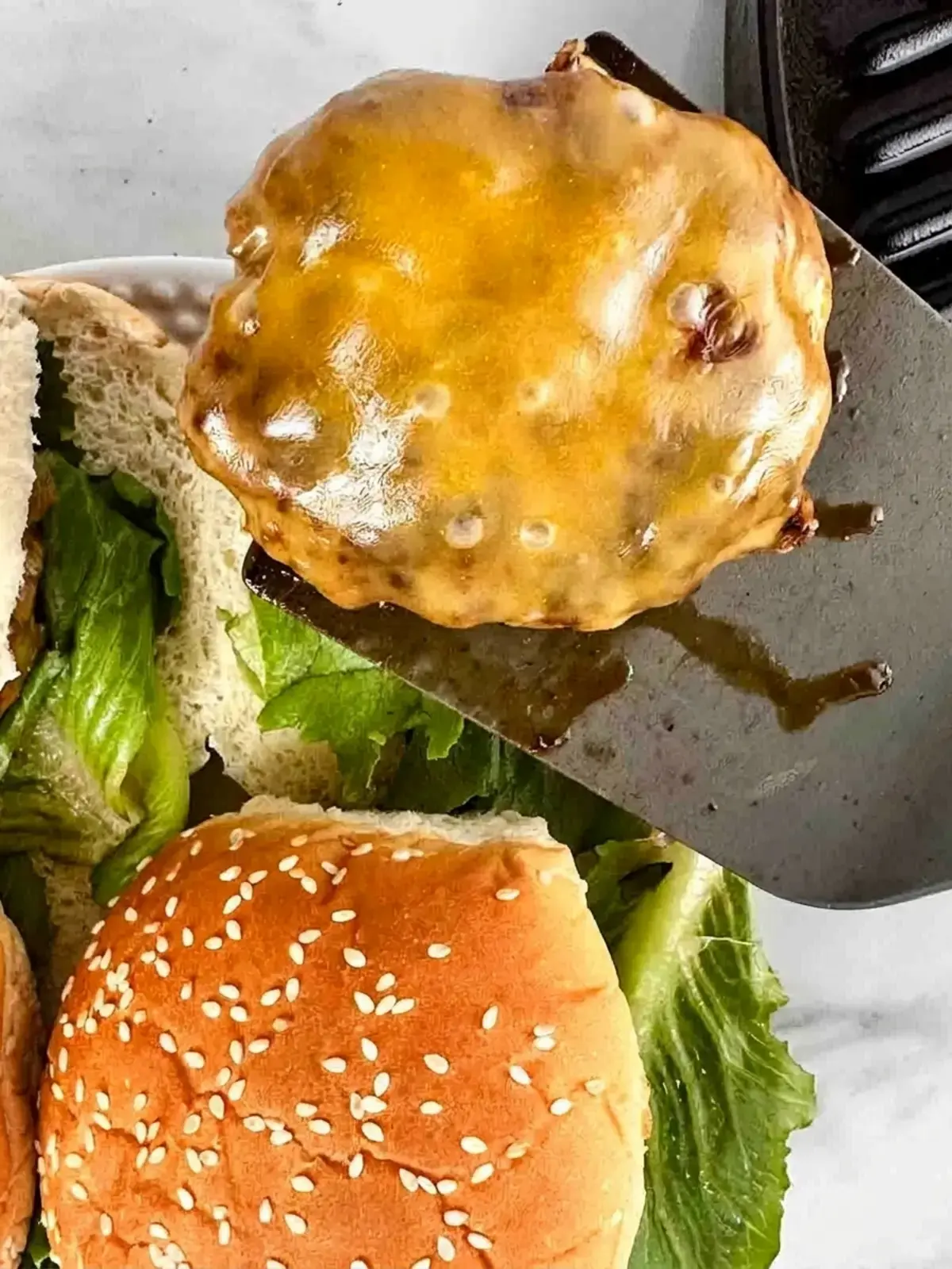 How to Make Our Simple Burger Recipe