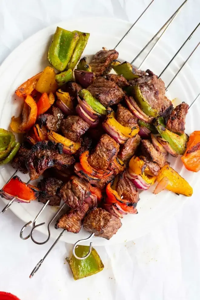 How to make fajita beef skewers