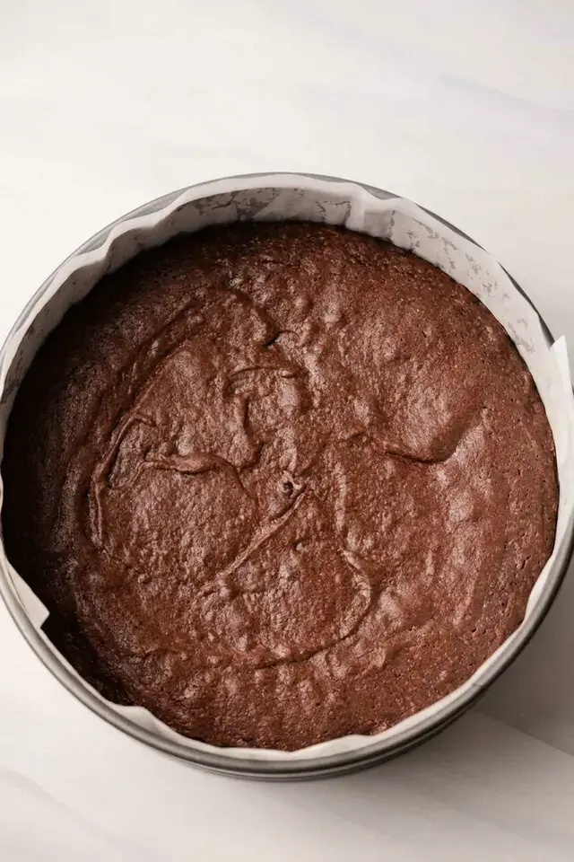 1: Make the brownie base