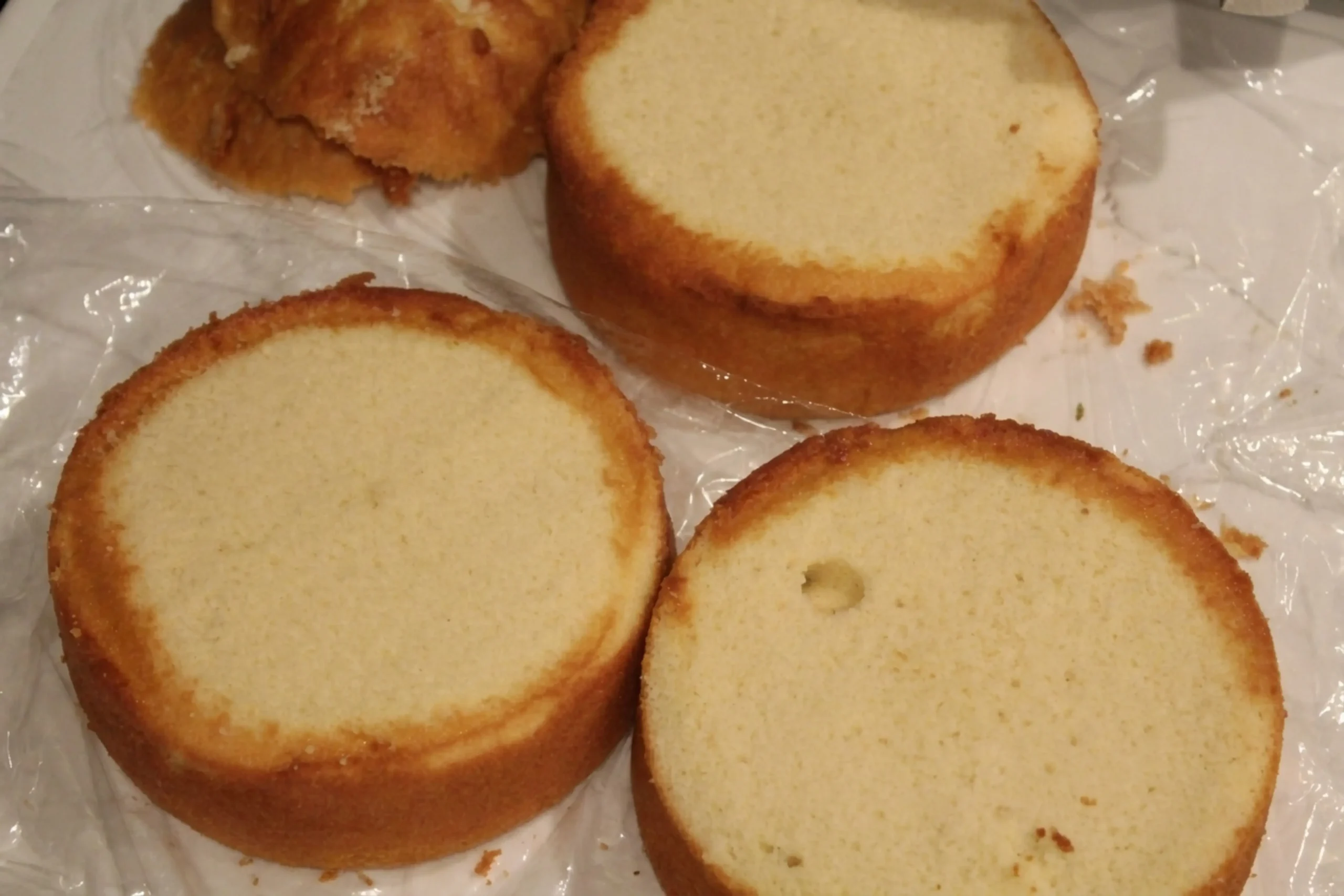 Vanilla Cake Recipe for a Moist, Tender, and Fluffy Classic 36 INSTRUCTIONS