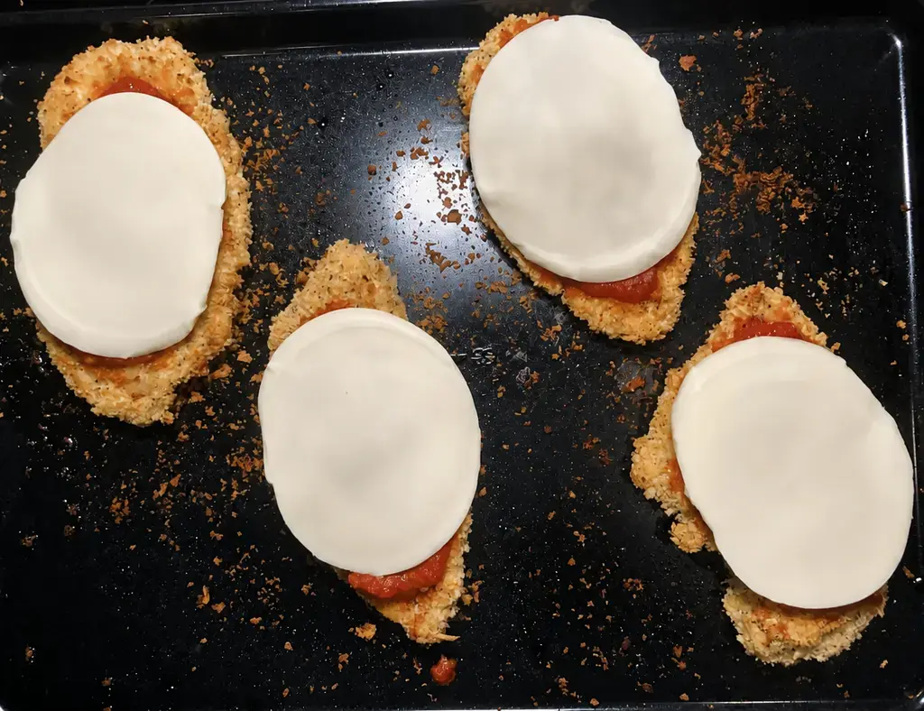 Baked Chicken Parmesan With Crispy Panko Coating 20 How to Make Baked Chicken Parmesan 7