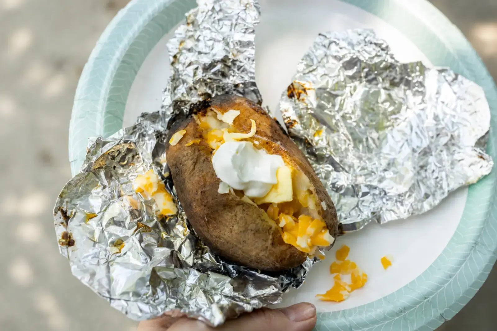 Campfire Baked Potatoes With Easy Loaded Toppings 9 Russet potatoes double-wrapped in heavy-duty foil
