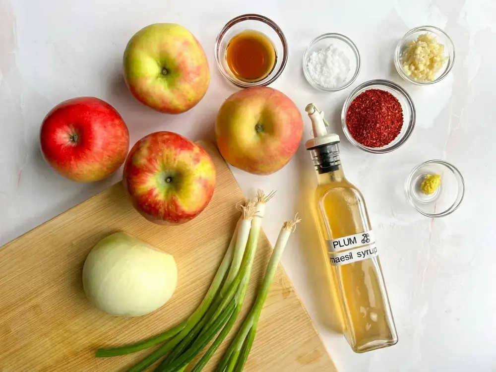 Easy Apple Kimchi: Sweet-Spicy 20-Minute Recipe 8 Easy Apple Kimchi, Easy Apple Kimchi Ingredients