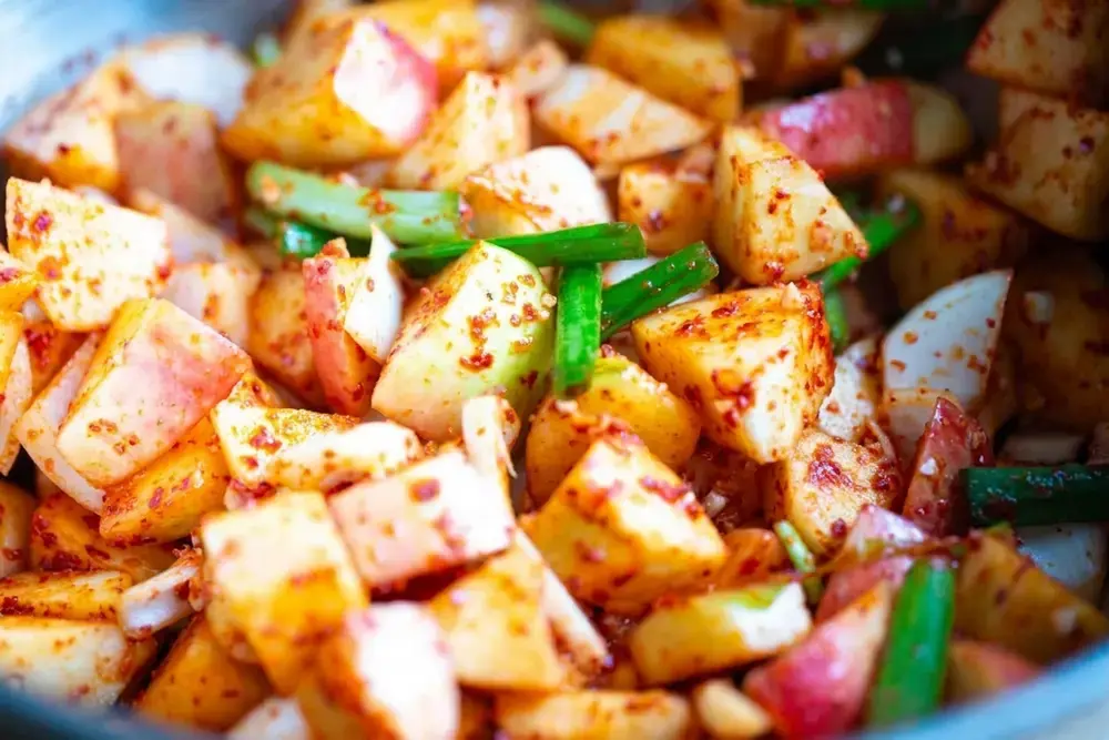 Easy Apple Kimchi Recipe for a Quick Crisp Side Dish 23 Easy Apple Kimchi, Ingredients