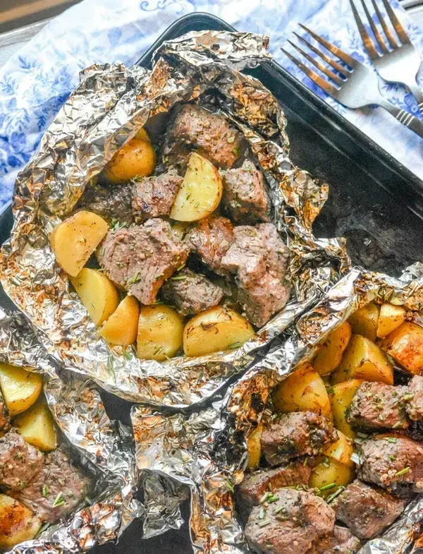 Foil Pack Meals Oven Grill Campfire Recipes for Easy Dinners 11 Steak Foil Packets