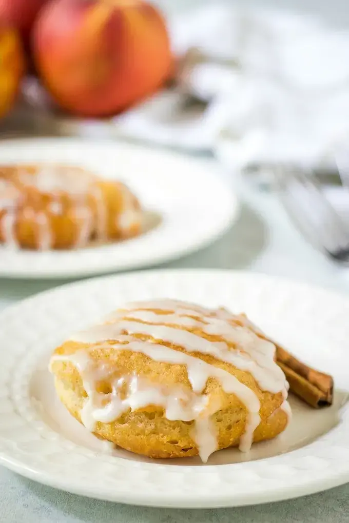 Fluffy, soft, moist and loaded with fresh peaches…Peach Fritters!