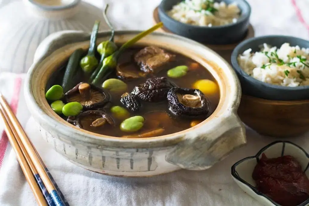 Seasonally Spring Donabe