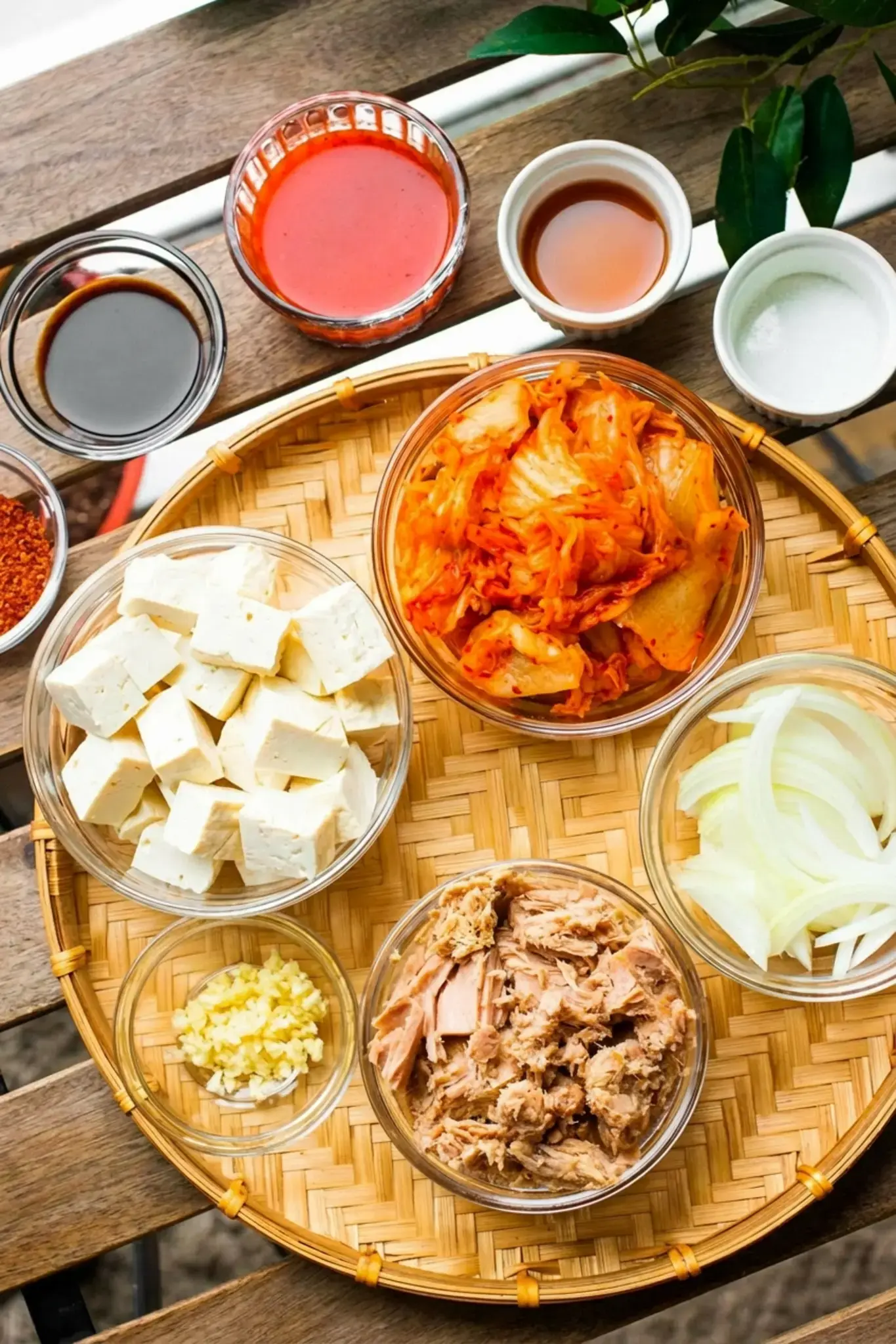 Easy Kimchi Jjigae Recipe for a Rich and Spicy Korean Stew 12 What do I need to make Kimchi Jjigae?